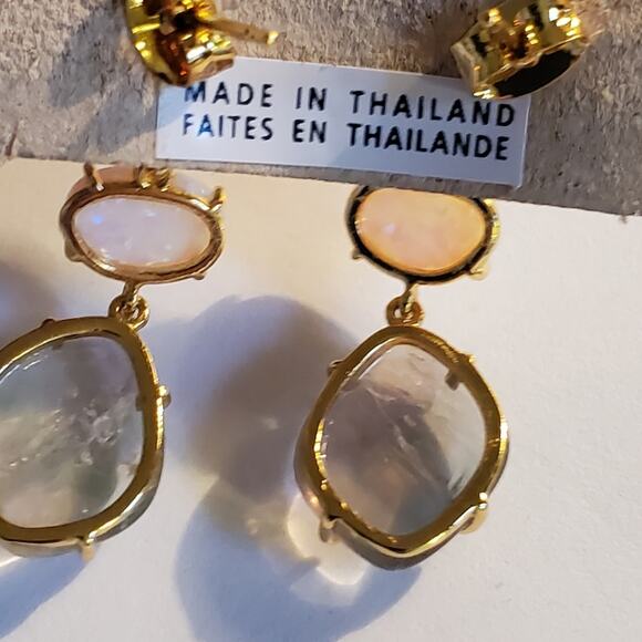 Anthropologie 3 tiered stone 1 drop post earrings Gold over brass New with tags - Picture 5 of 7